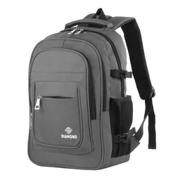 Grauer Multifunktionaler Rucksack Für Flugzeug